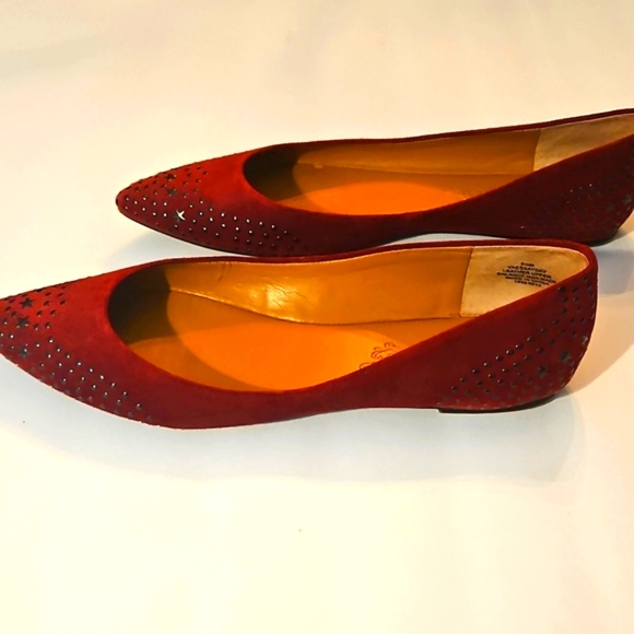 Nine West Vintage America Bergundy Red Gunmetal Star Embellished Flats 9.5 M GUC - Picture 3 of 7